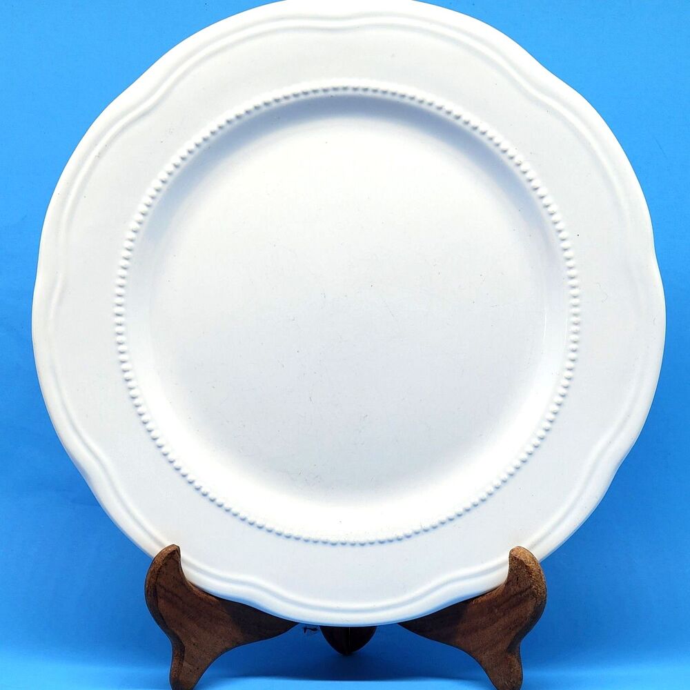Pottery Barn Outlet White Beaded Scalloped 11 3/8" Diameter Dinner plate